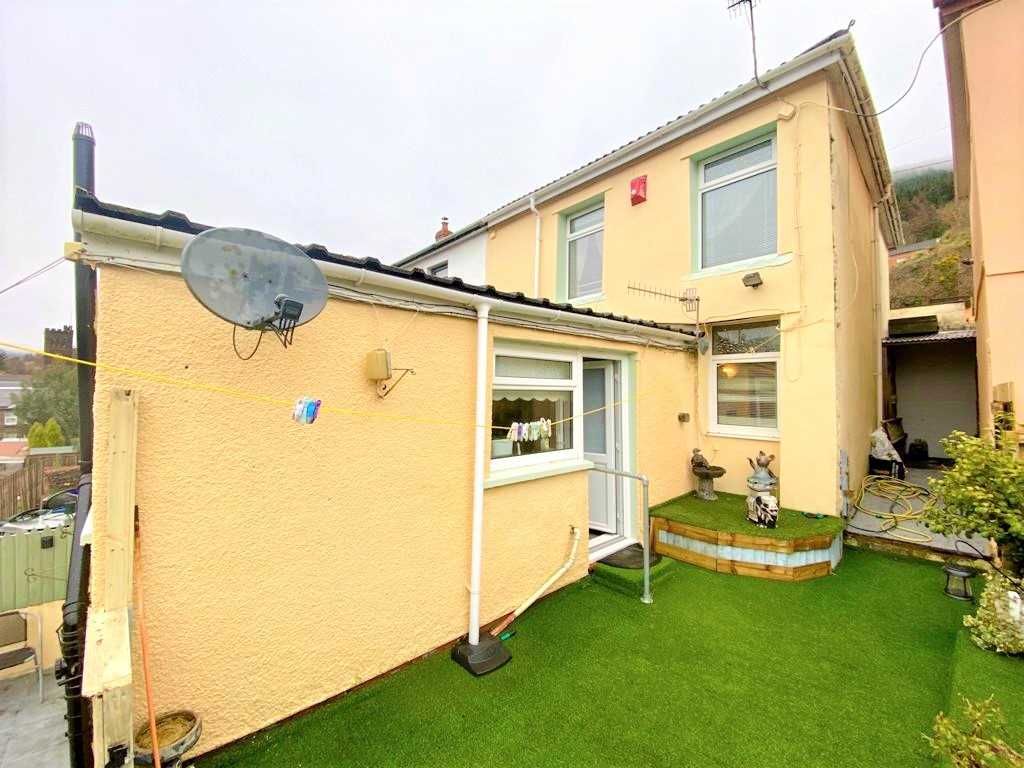 3 bed end terrace house for sale in Lower Alma Place, Pentre CF41 Zoopla