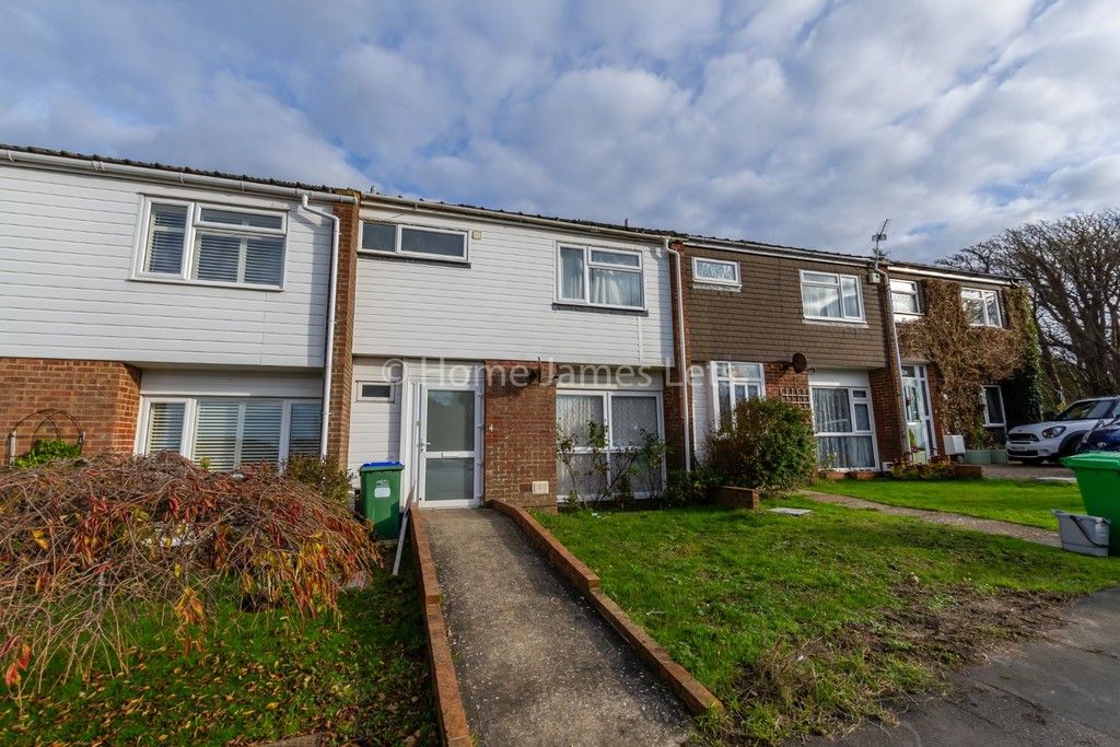 3 bed terraced house to rent in Warren Way, Cliffs