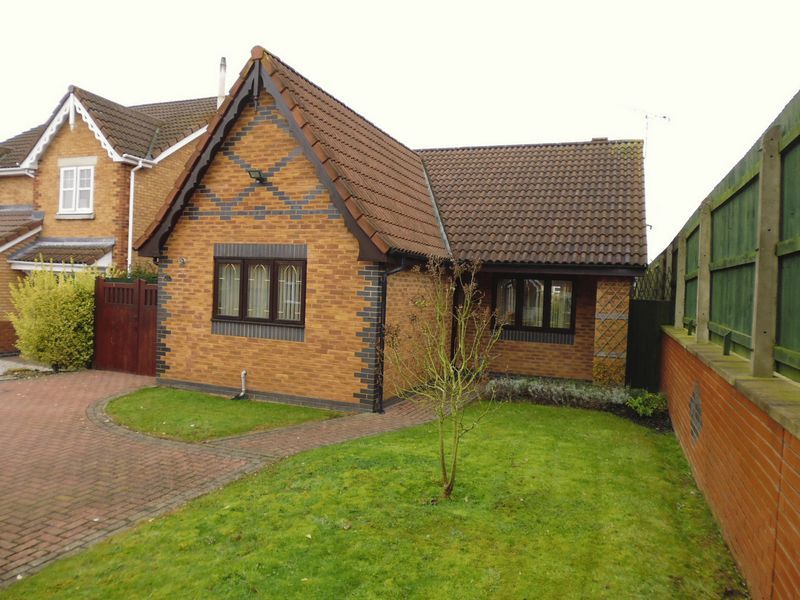 2 bed bungalow to rent in St. Thomas's Close, Nuneaton CV10 Zoopla