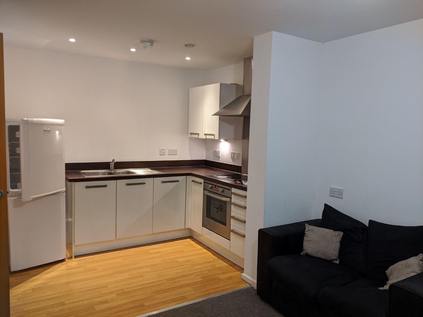 2 bed flat to rent in Dun Street, Kelham Island, Sheffield S3 Zoopla