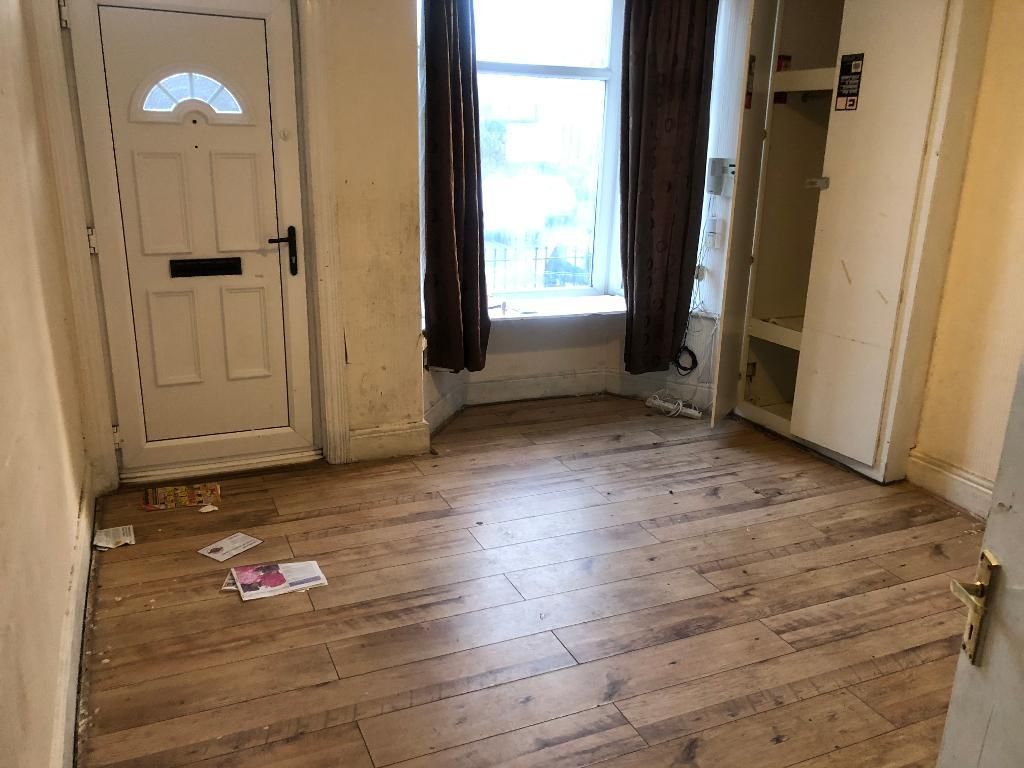 Glover Road, Sheffield, South Yorkshire S8  