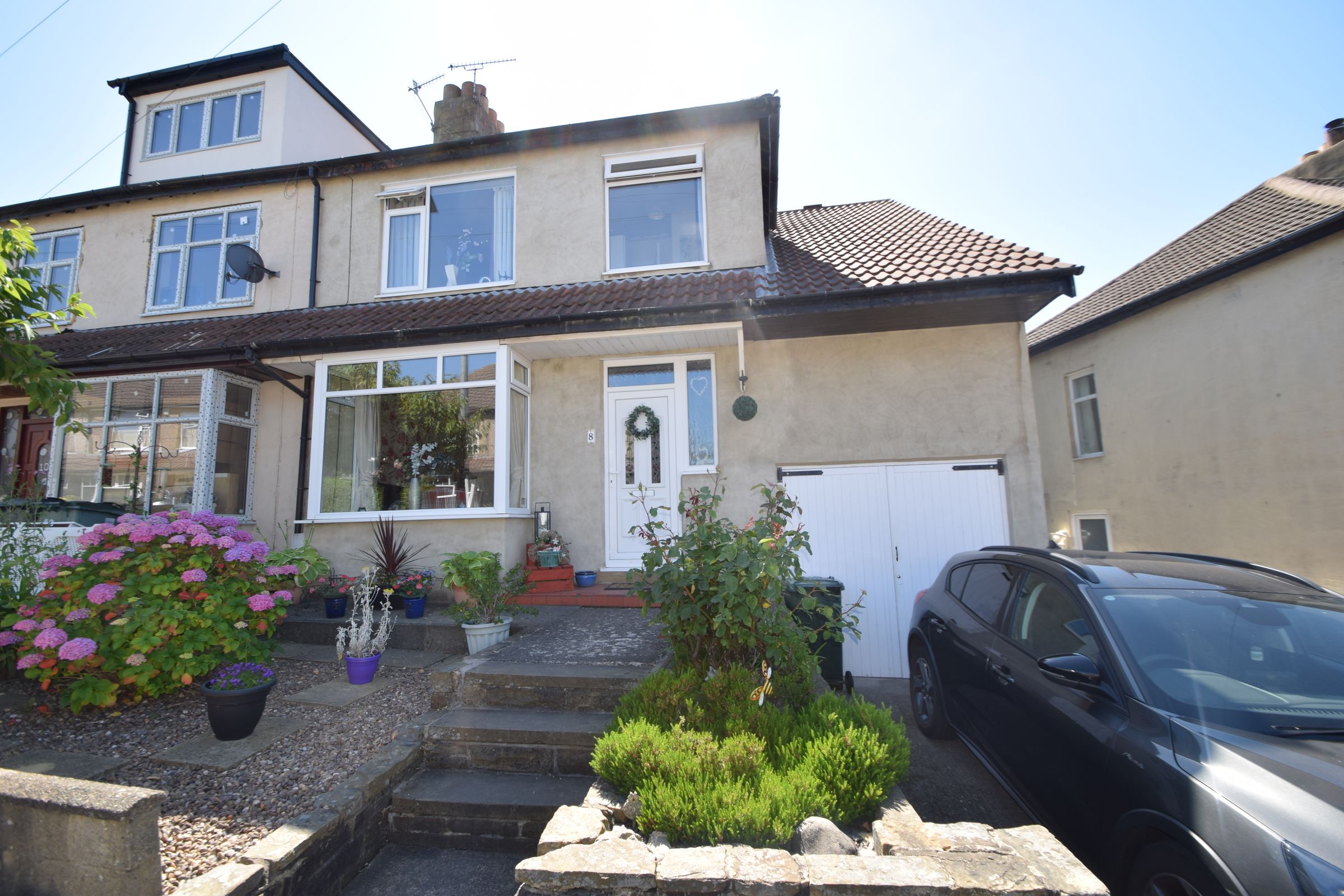 4 bed semidetached house for sale in Nab Wood Rise, Nab Wood, Bradford