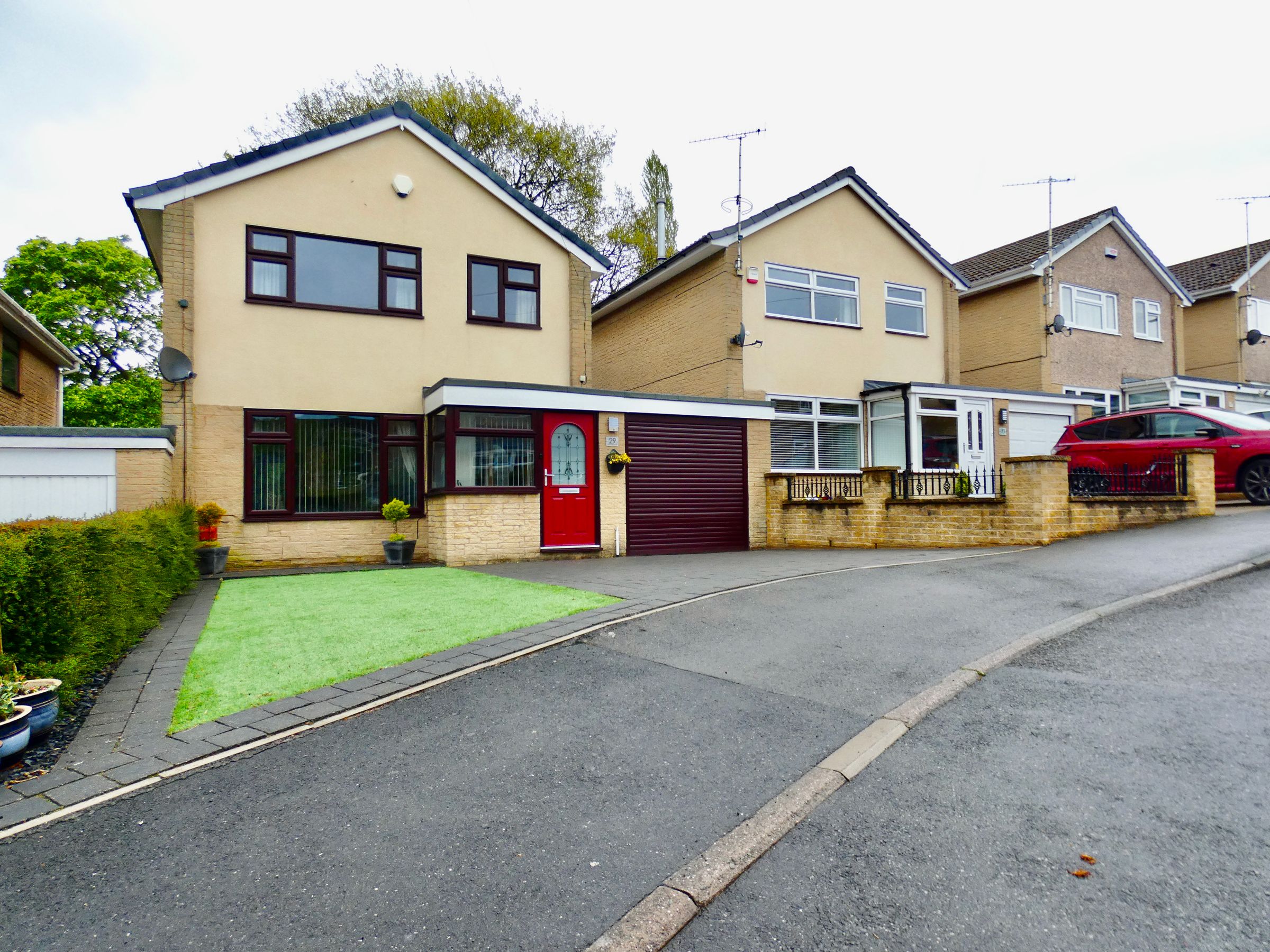 3 bed detached house for sale in River View Road, Oughtibridge