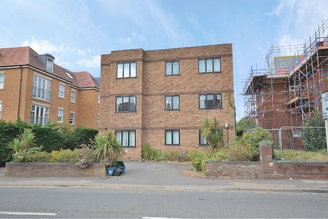 2 bed flat for sale in Cliftonville Road, Northampton NN1 Zoopla