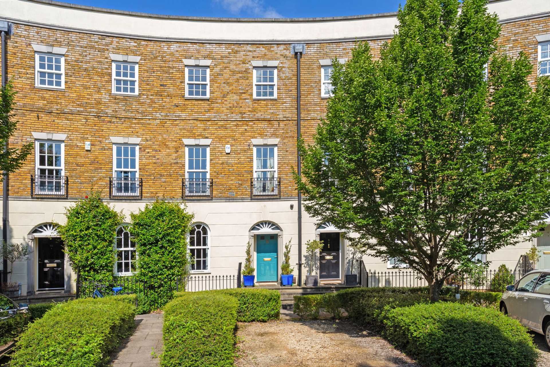 The Crescent, Oxford Waterside OX2  