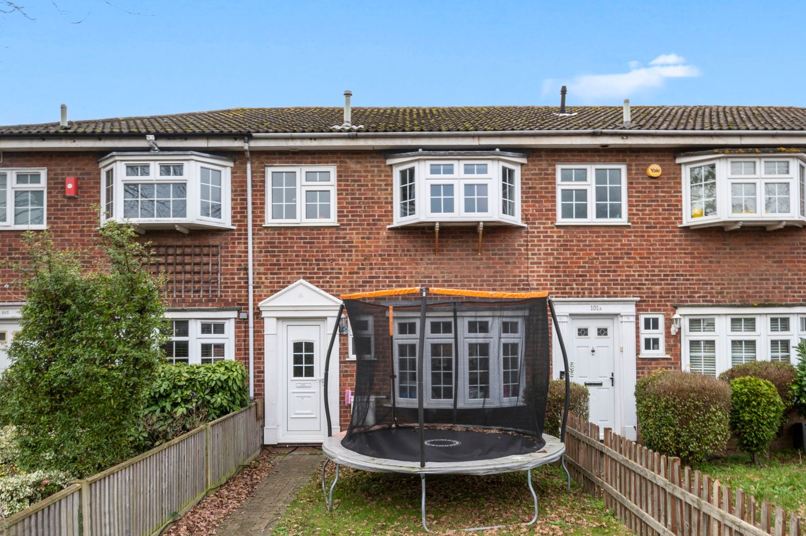 3 bed terraced house for sale in Grand Drive, Raynes Park SW20 Zoopla
