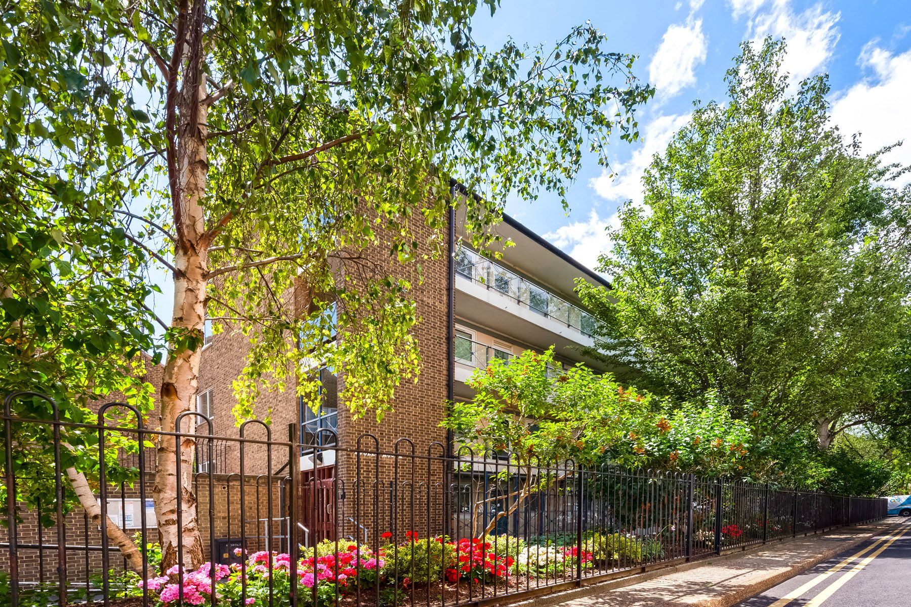 1 bed flat for sale in Cremorne Estate, London SW10 Zoopla