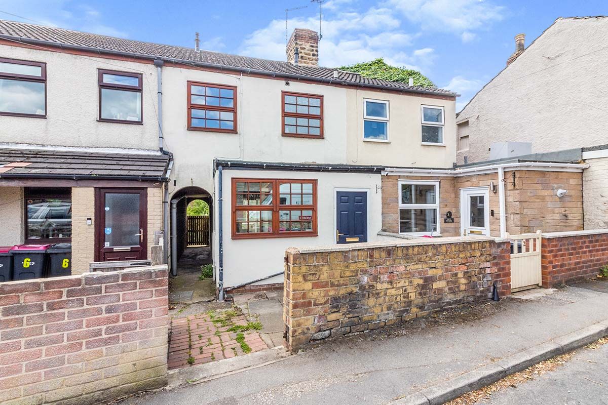 2 bed terraced house to rent in Harold Croft, Rotherham, South