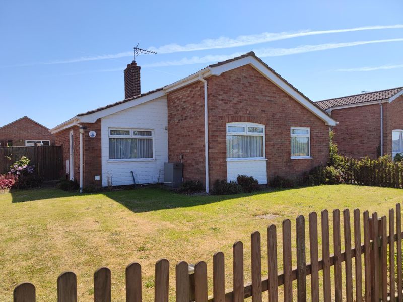 3 bed detached bungalow to rent in Repps Road, Martham, Great Yarmouth