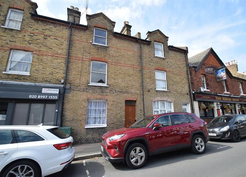 Haven Lane Near Haven Green Ealing W5  