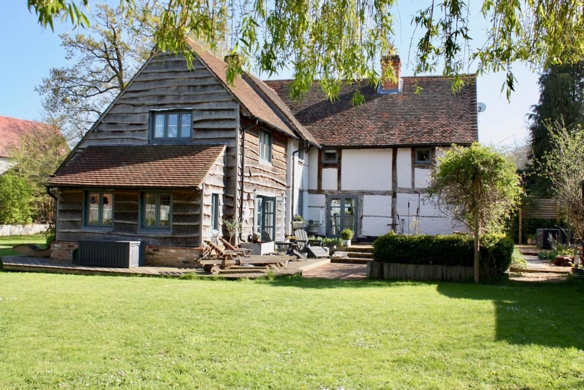 Keephatch Road, Wokingham RG40  