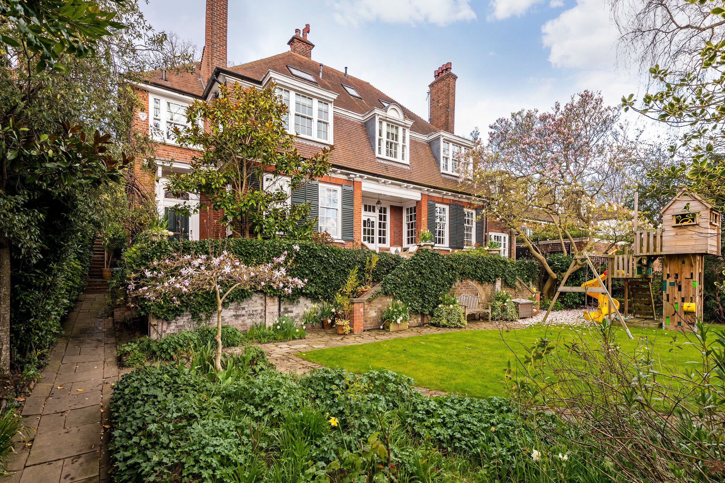 7 bed detached house for sale in Redington Road, Hampstead Village NW3 Zoopla
