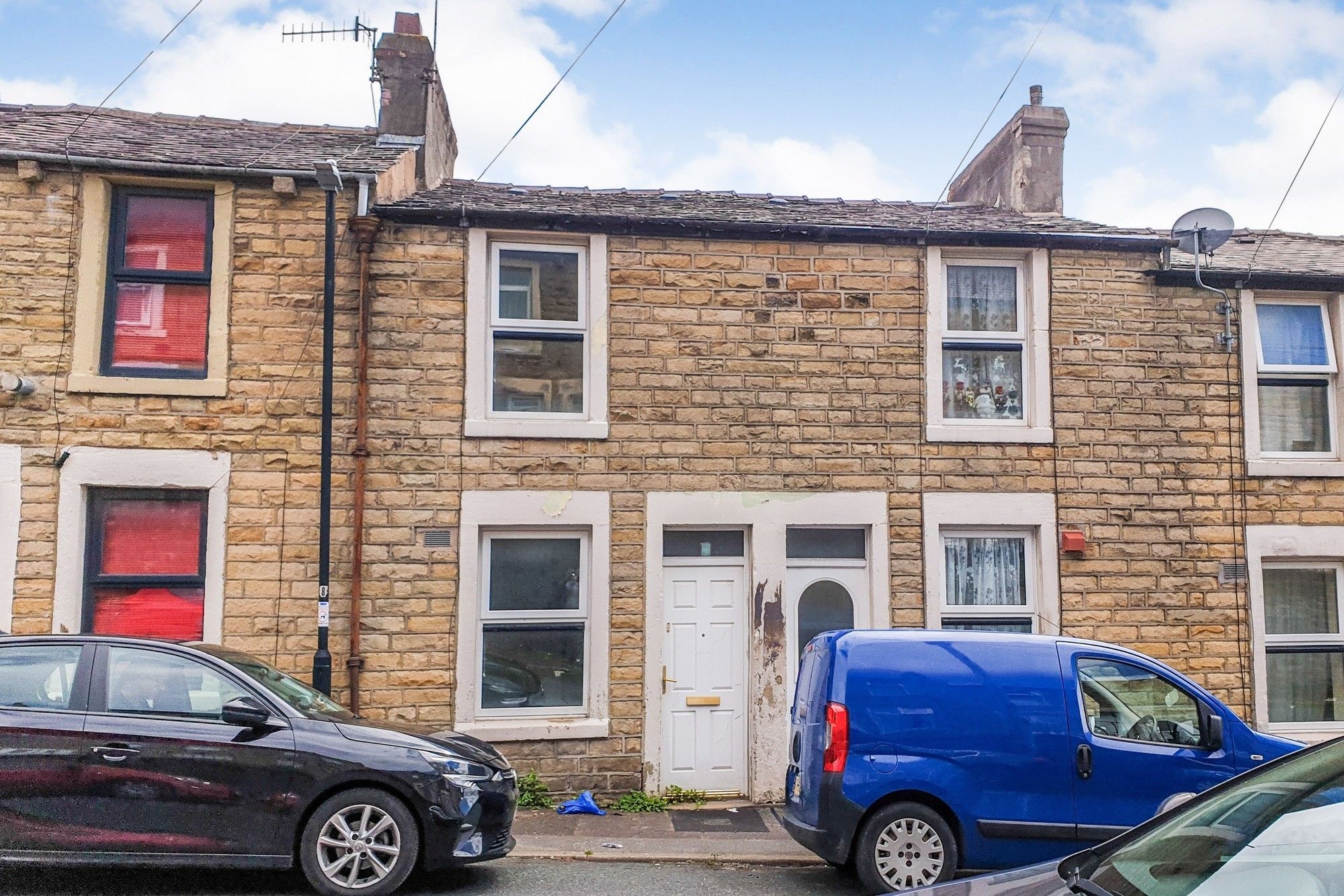 2 bed terraced house for sale in Clarendon Road, Lancaster LA1 Zoopla
