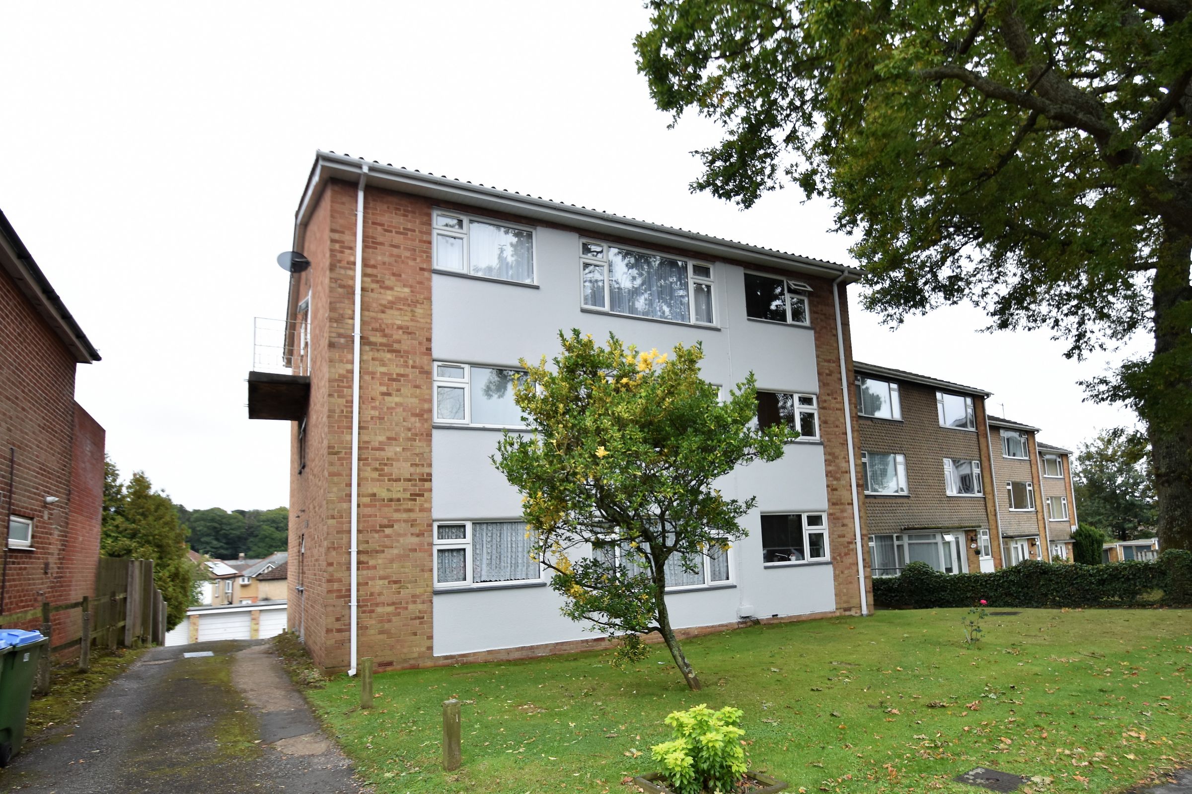 1 bed flat for sale in Winchester Road, Southampton SO16 Zoopla