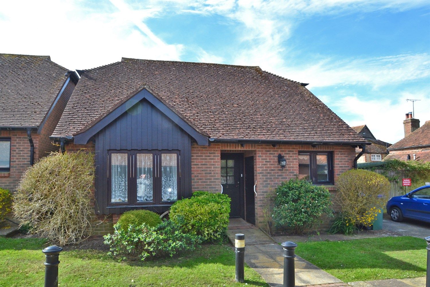 2 bed bungalow for sale in Wheelwrights, Church Street, West