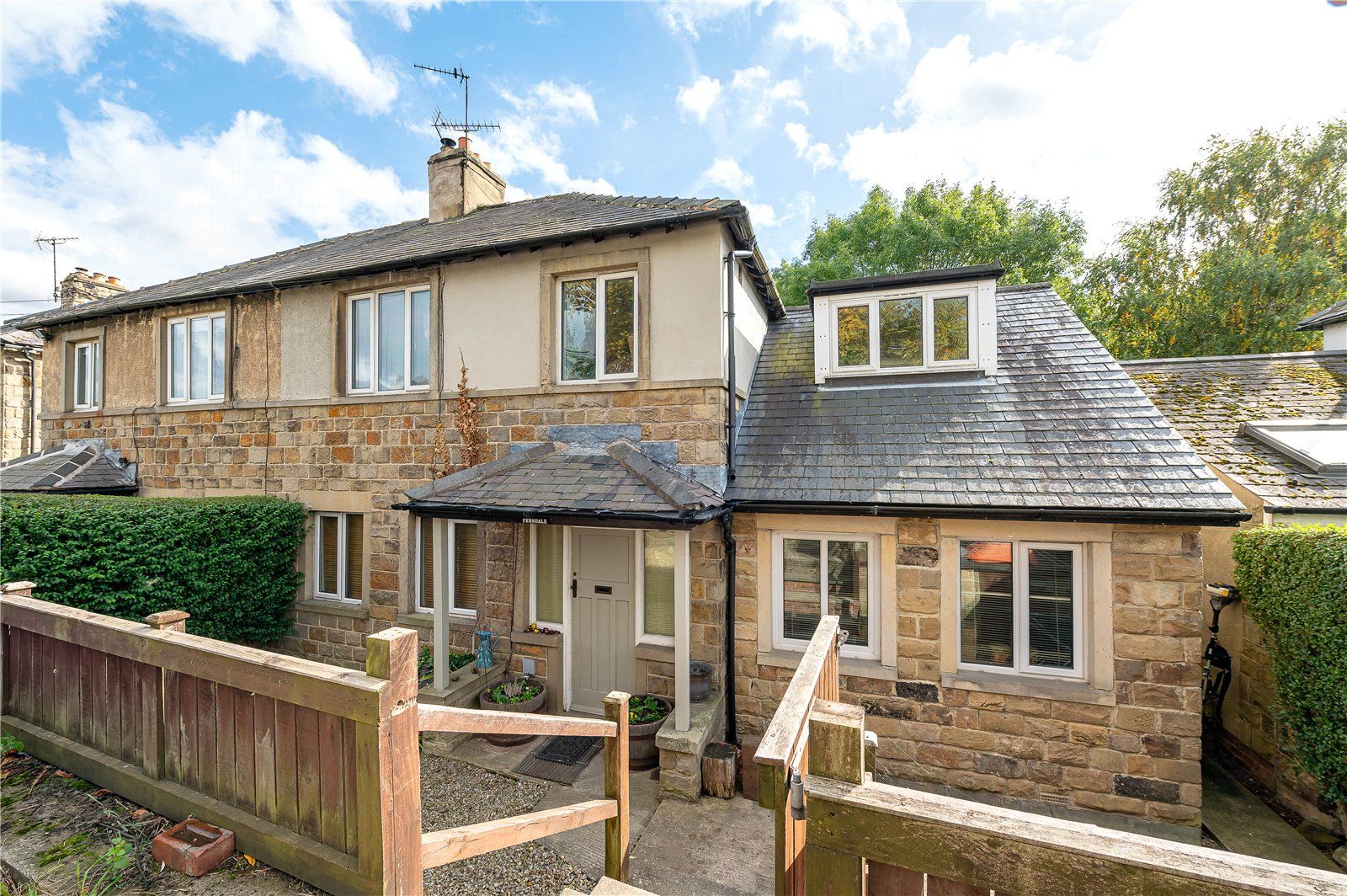 4 bed semidetached house for sale in Wike Lane, Bardsey LS17 Zoopla