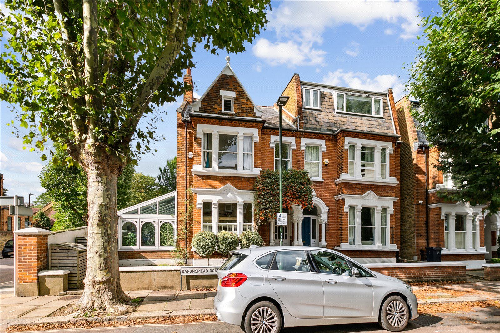 5 bed semidetached house for sale in Baronsmead Road, London SW13 Zoopla