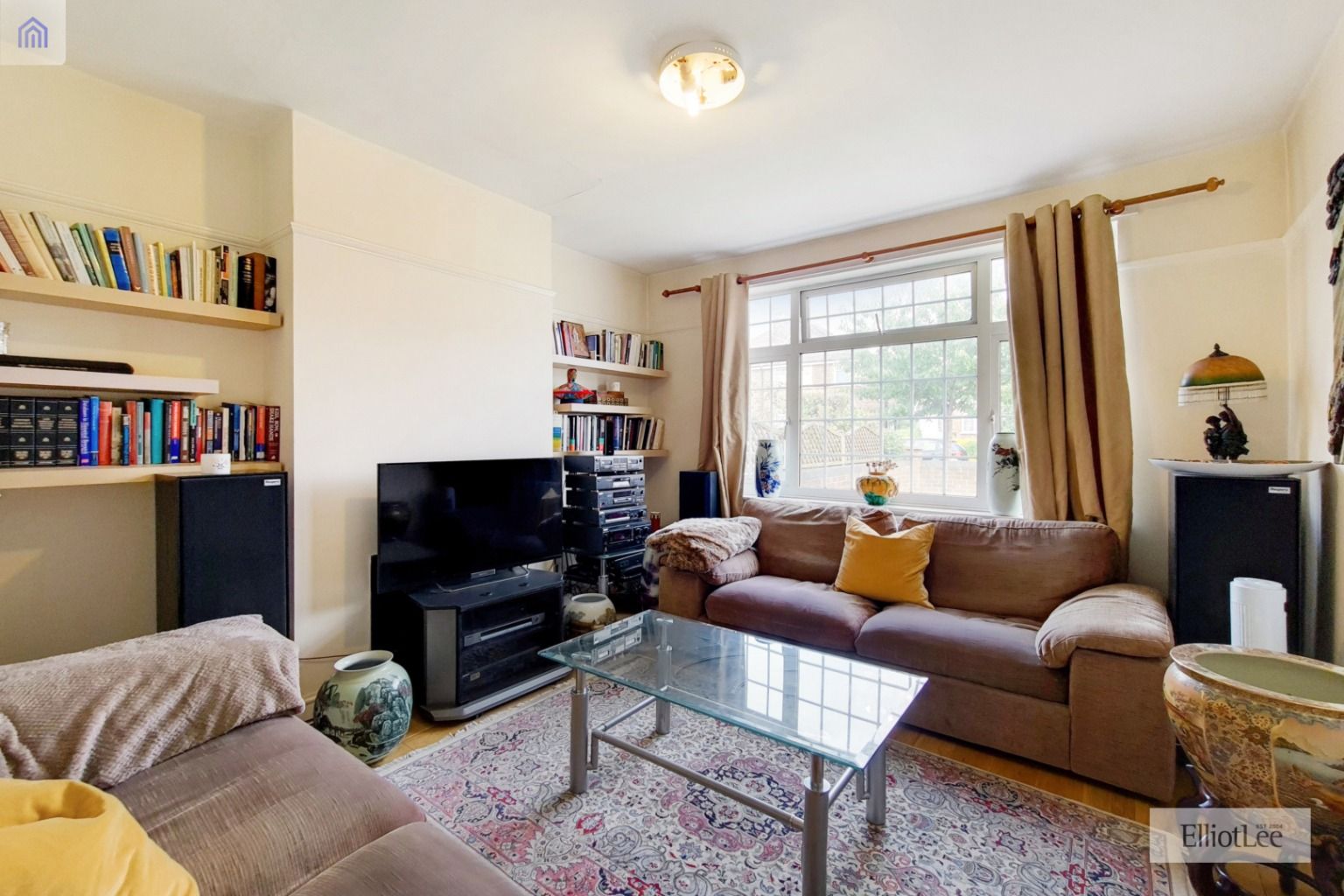 5 bed semidetached house for sale in Middleton Avenue, Greenford UB6