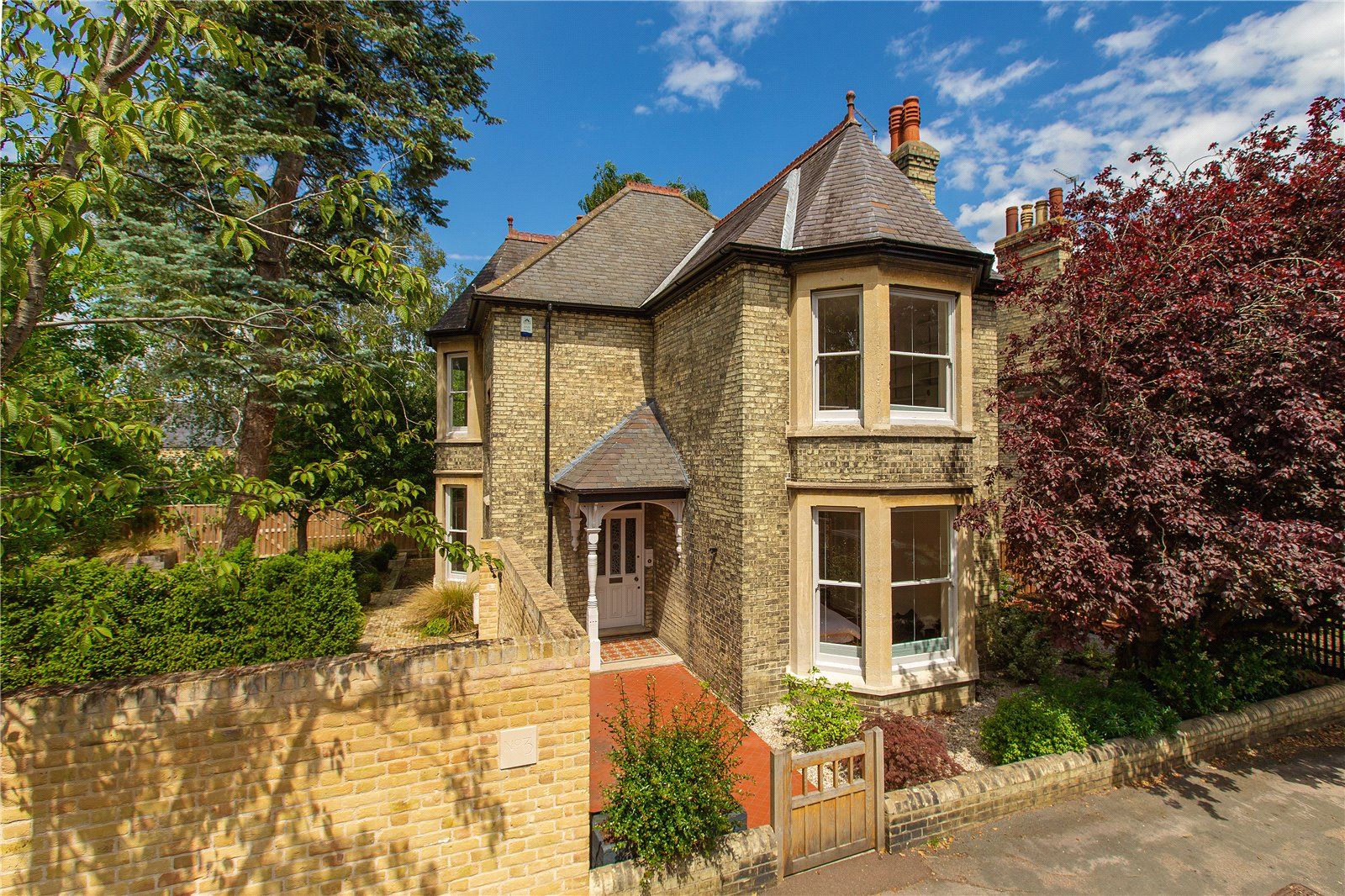 3 bed detached house for sale in Montague Road, Cambridge CB4 Zoopla