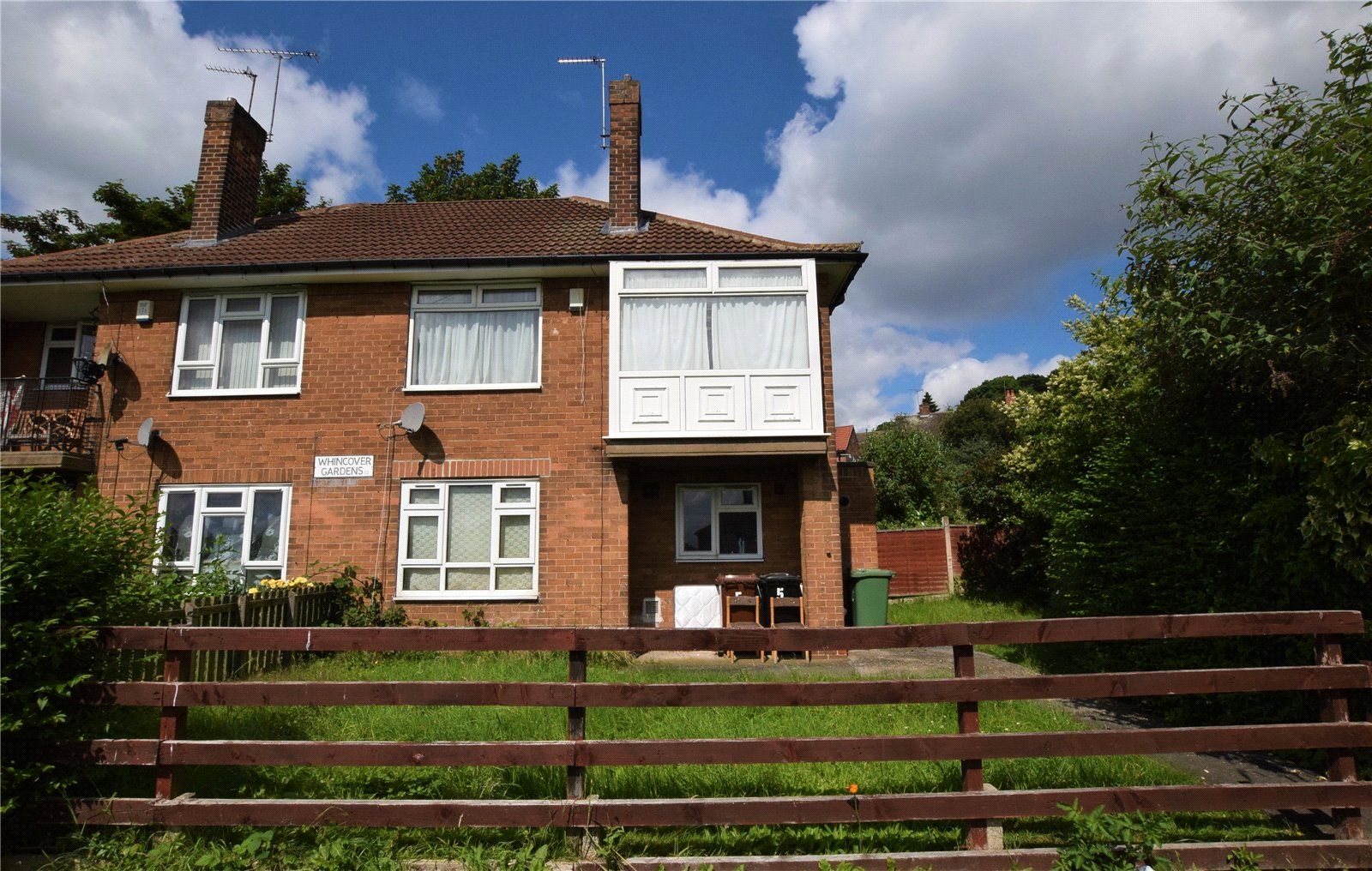 Whincover Gardens, Farnley, Leeds LS12  