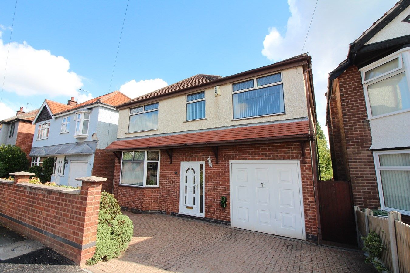 4 bed detached house for sale in Woodland Drive, Nuthall, Nottingham