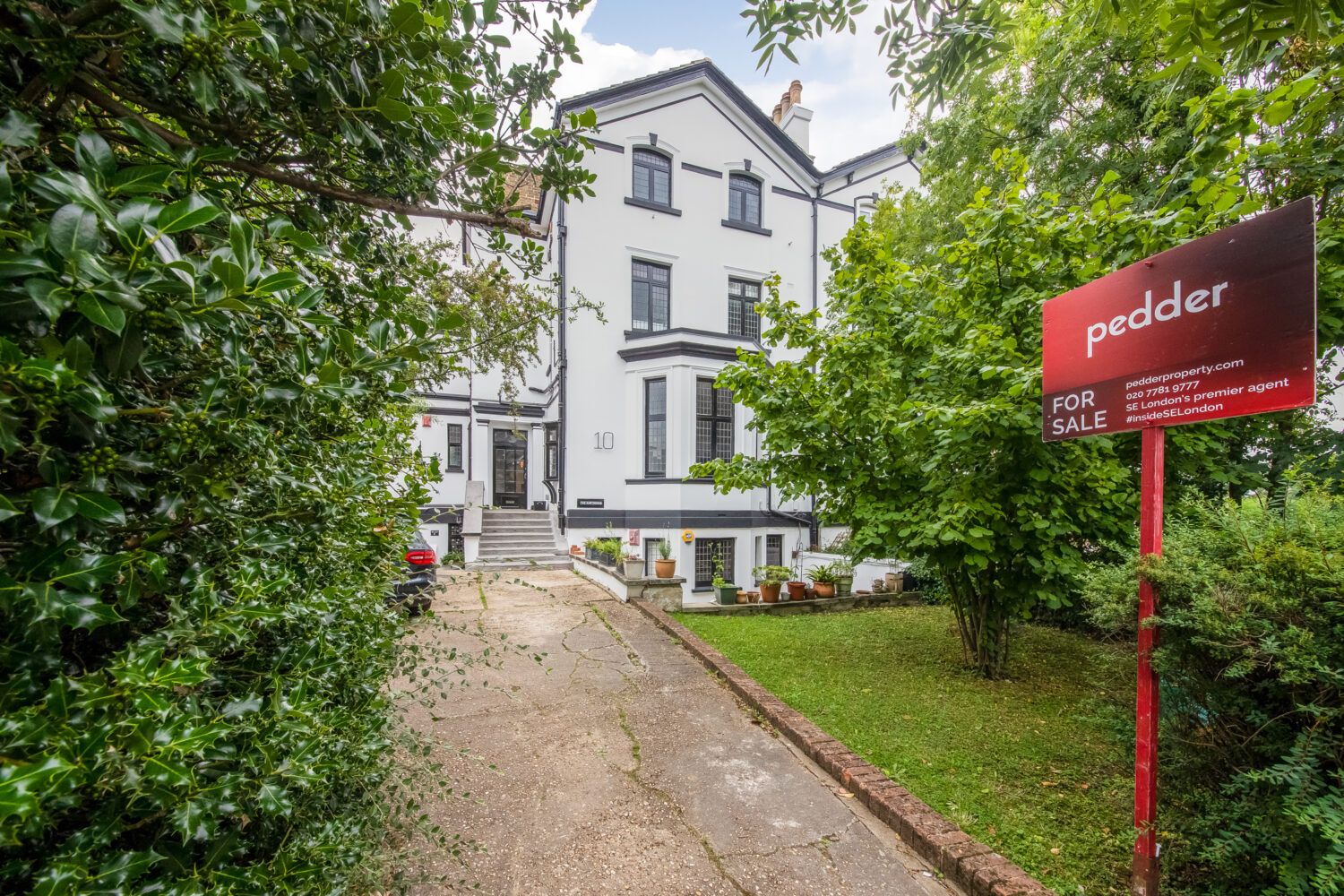 Lawrie Park Crescent, Sydenham, London SE26  