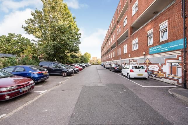 Edgecot Grove Tottenham Haringey London N15  