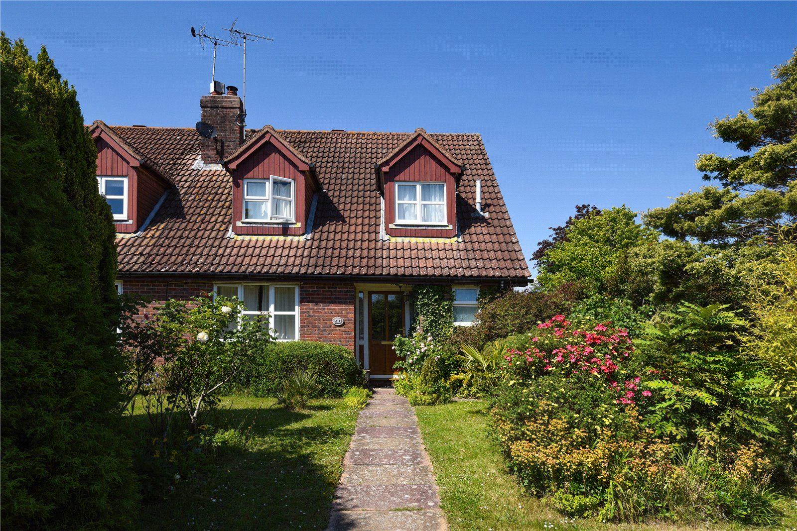 3 bed semidetached house for sale in College Lane, Hurstpierpoint