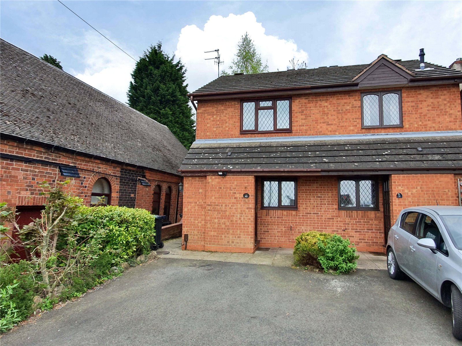2 bed semidetached house for sale in Two Gates, Halesowen, West