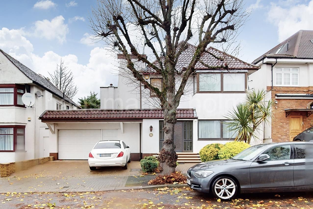 5 bed property for sale in Cranbourne Gardens, London NW11 Zoopla