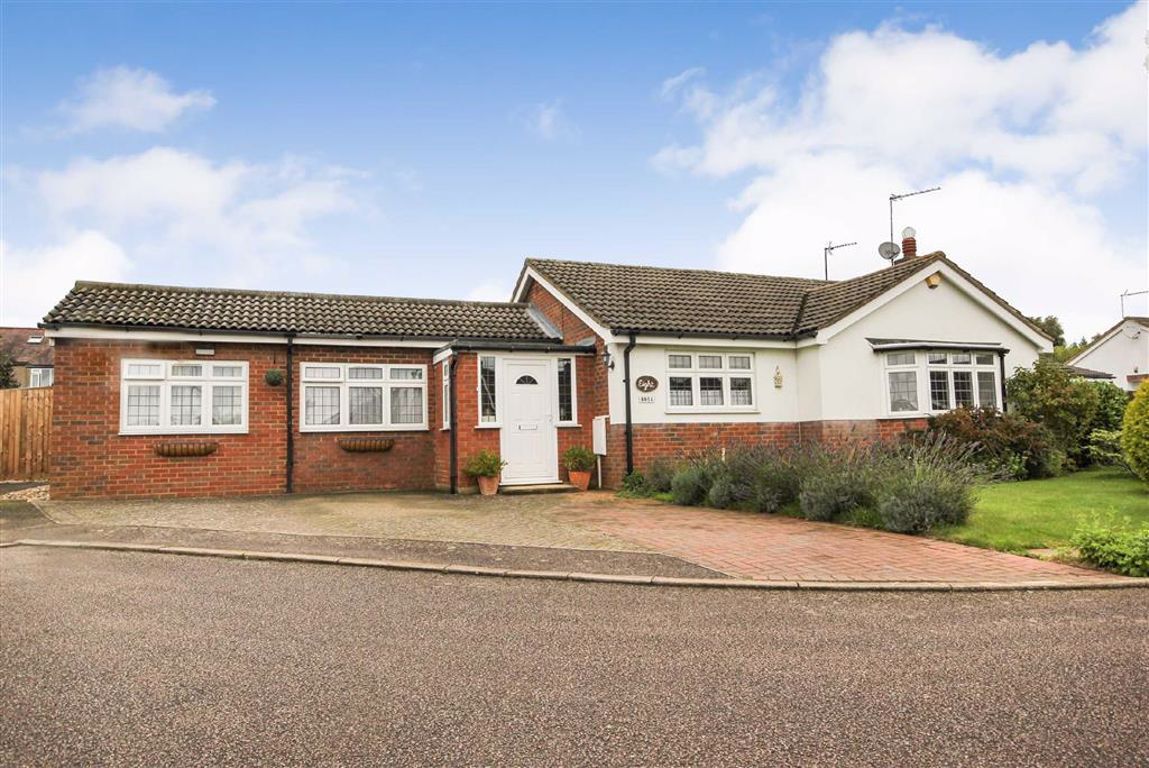 Osborn Close, Wellingborough, Northamptonshire NN8  