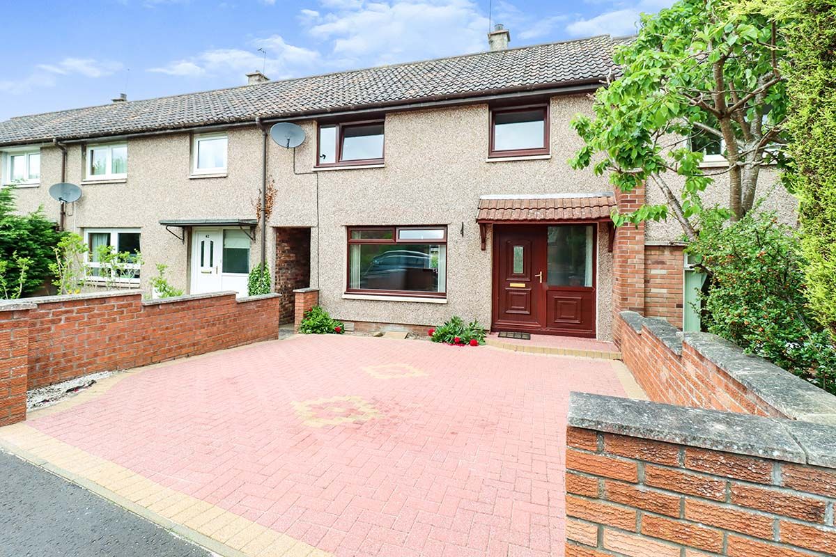 3 bed terraced house for sale in Bilsland Road, Glenrothes, Fife KY6