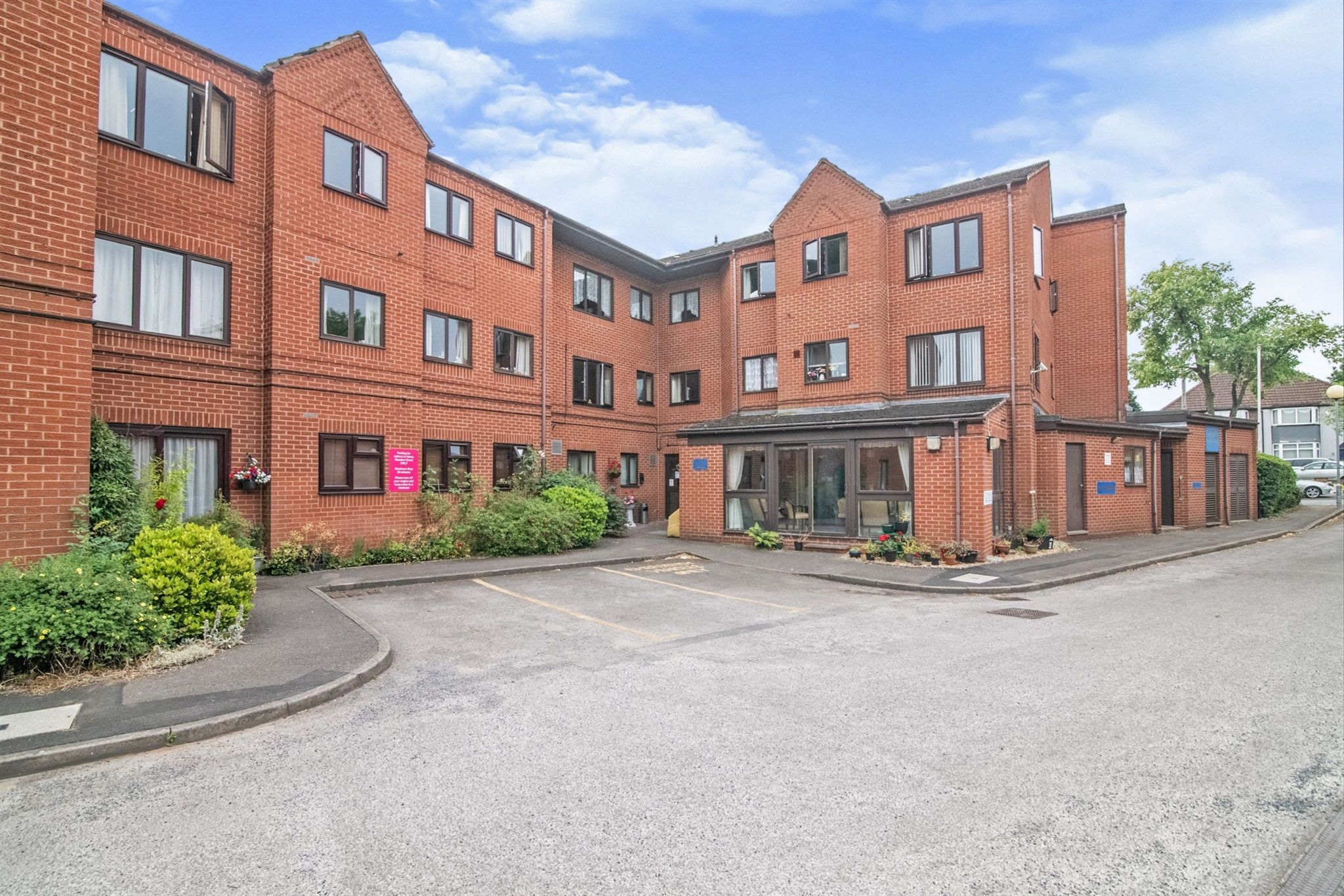 2 bed flat for sale in Haunch Lane, Kings Heath, Birmingham B13 Zoopla