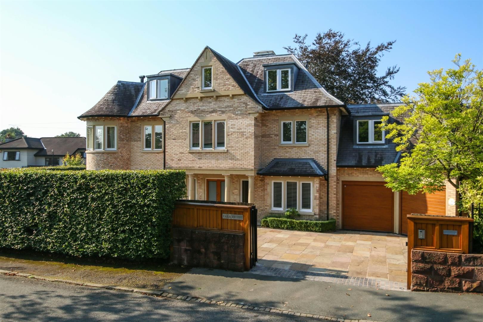 5 bed detached house for sale in Park Drive, Hale, Altrincham WA15 Zoopla