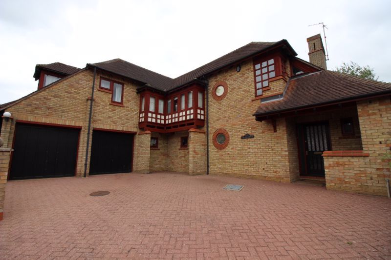 4 bed detached house to rent in Sunningdale, Orton Waterville