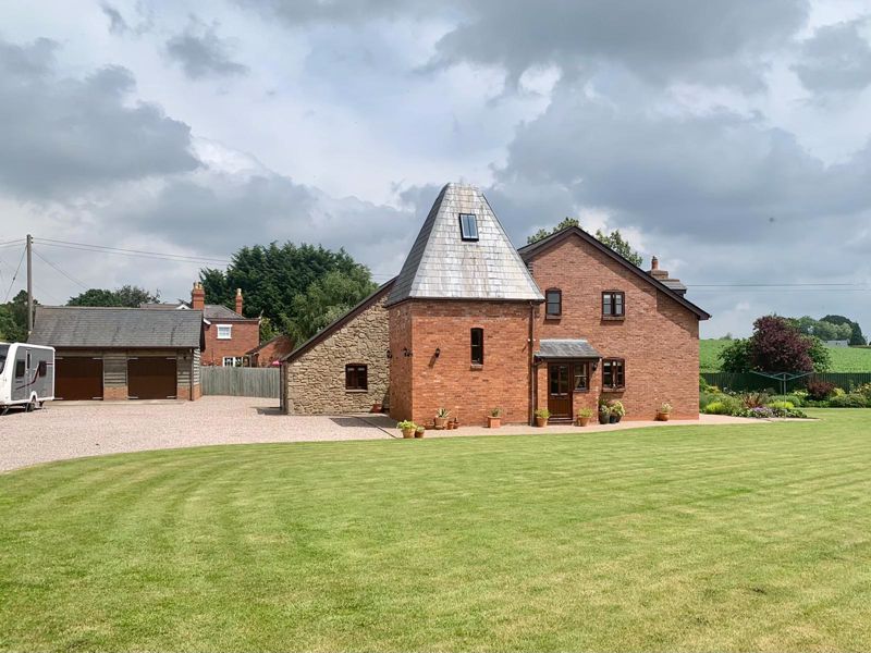 4 bed property for sale in Whitestone, Hereford HR1 Zoopla