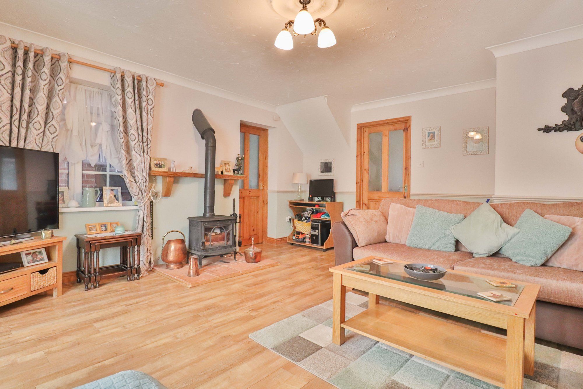 5 bed detached house for sale in Masefield Road, Diss IP22 Zoopla