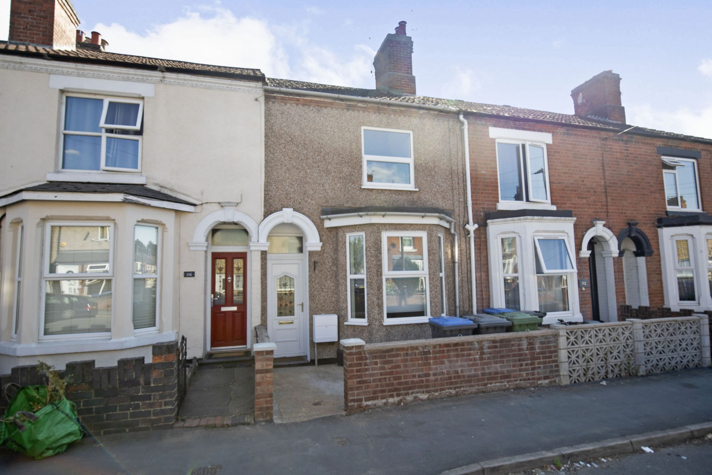 3 bed terraced house for sale in Abbey Street, Rugby CV21 Zoopla