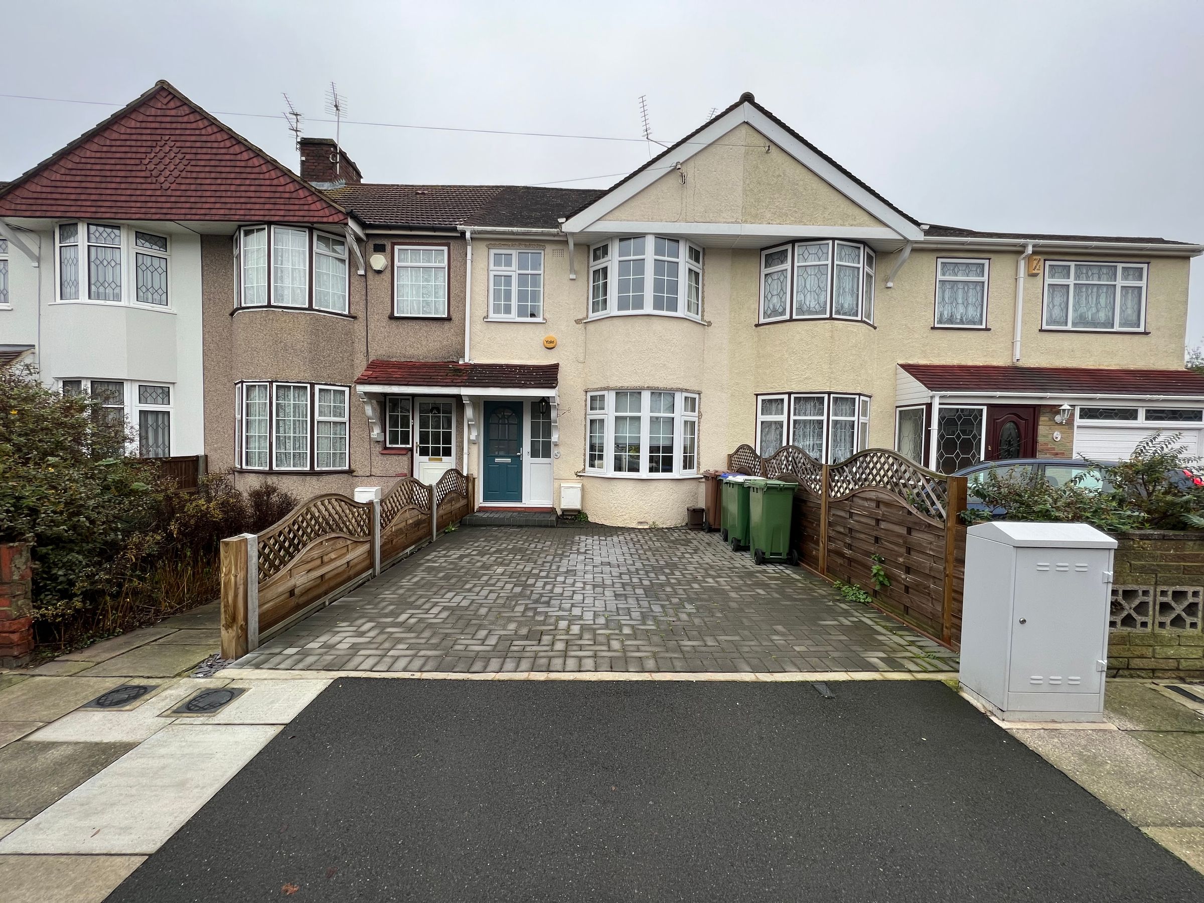 3 bed terraced house to rent in Eastcote Road, South Welling DA16 Zoopla
