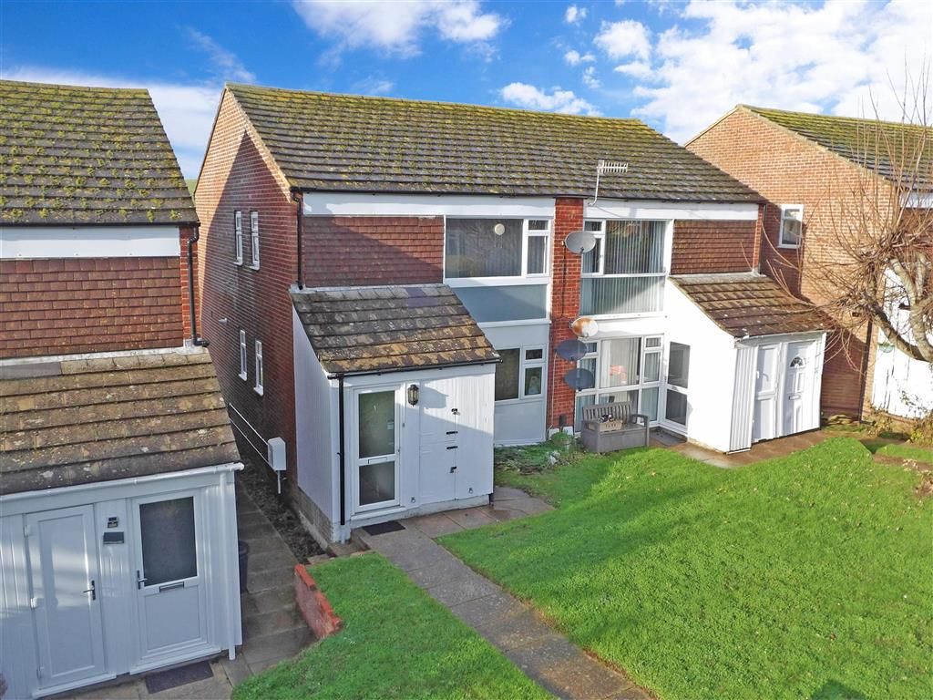 1 bed flat for sale in Cliffs Way, Cliffs