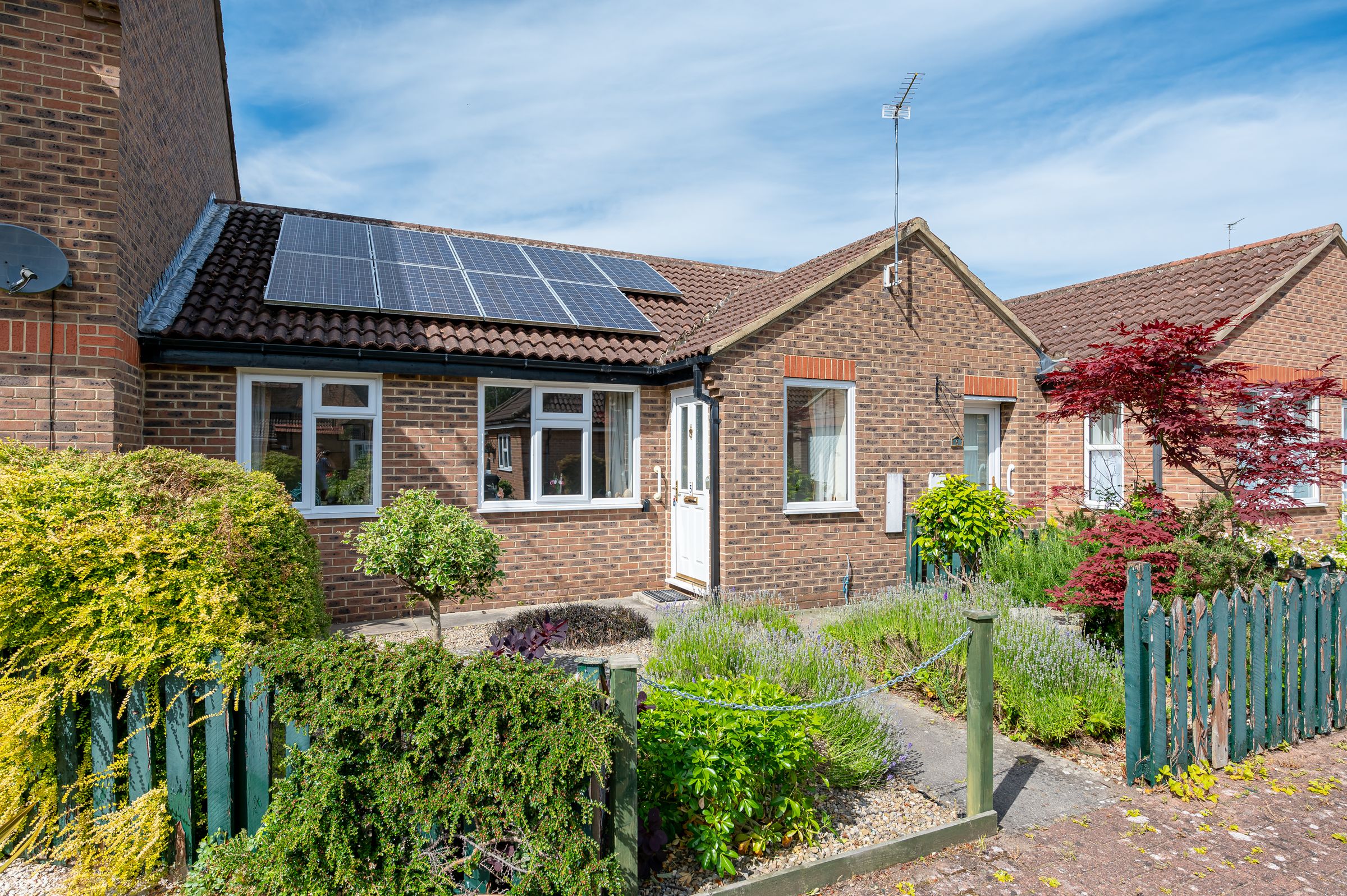 1 bed terraced bungalow for sale in Carpenters Court, Easingwold, York