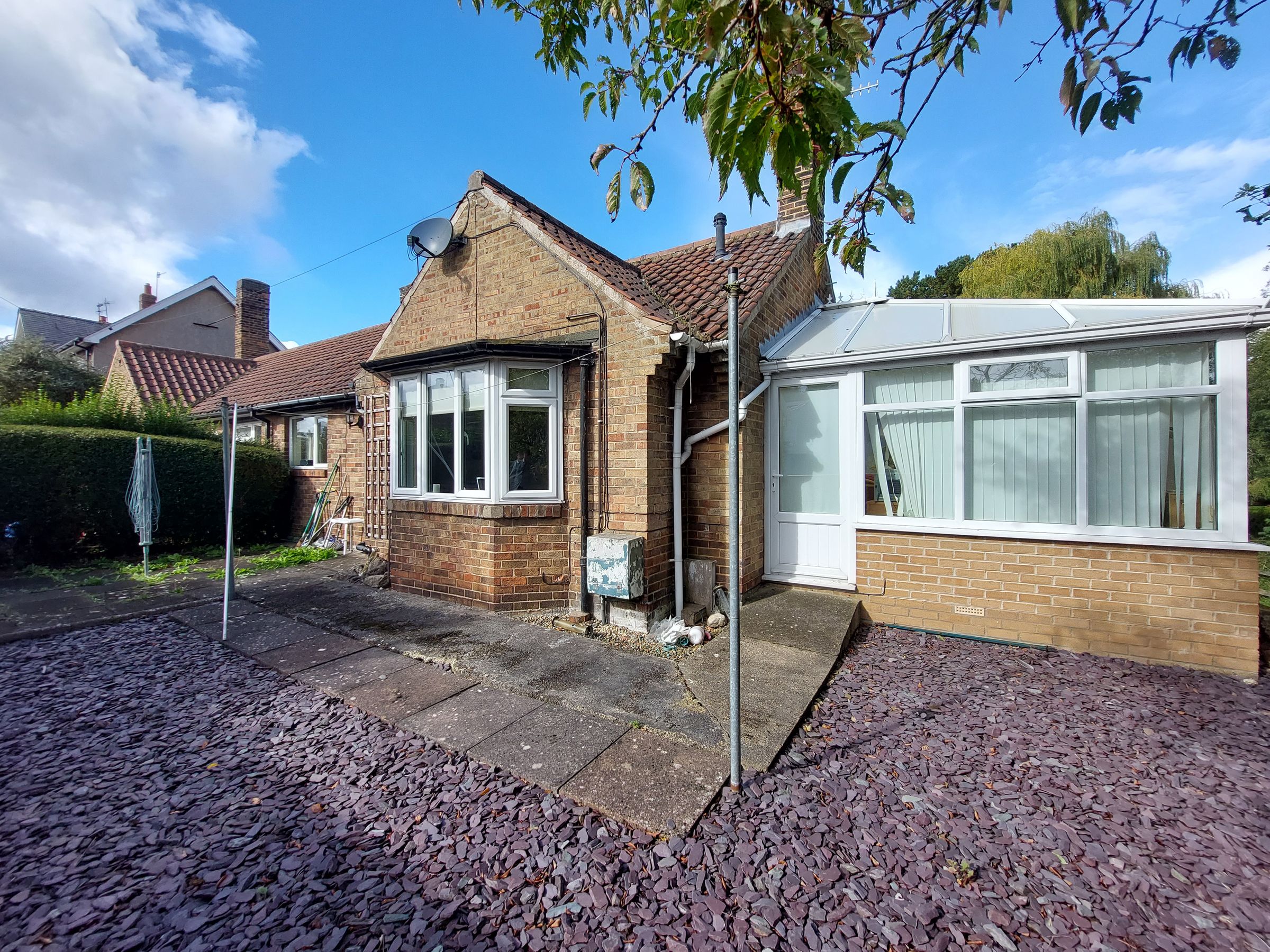 2 bed semidetached bungalow for sale in Garth End Road, West Ayton