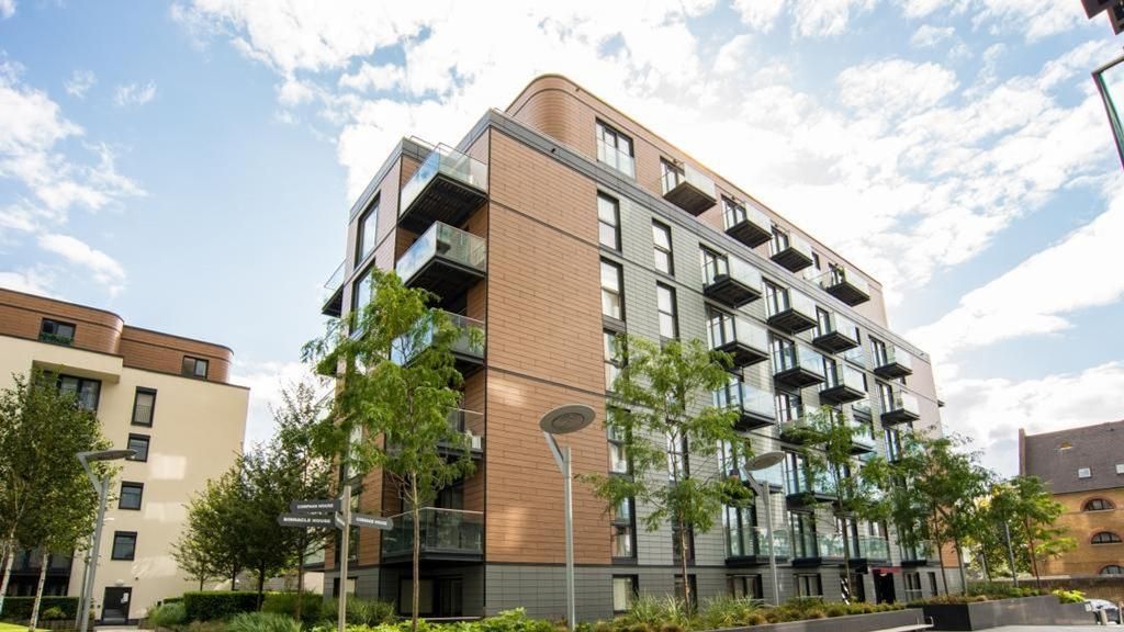 Studio to rent in Cordage House, 15 Cobblestone Square, Wapping, London