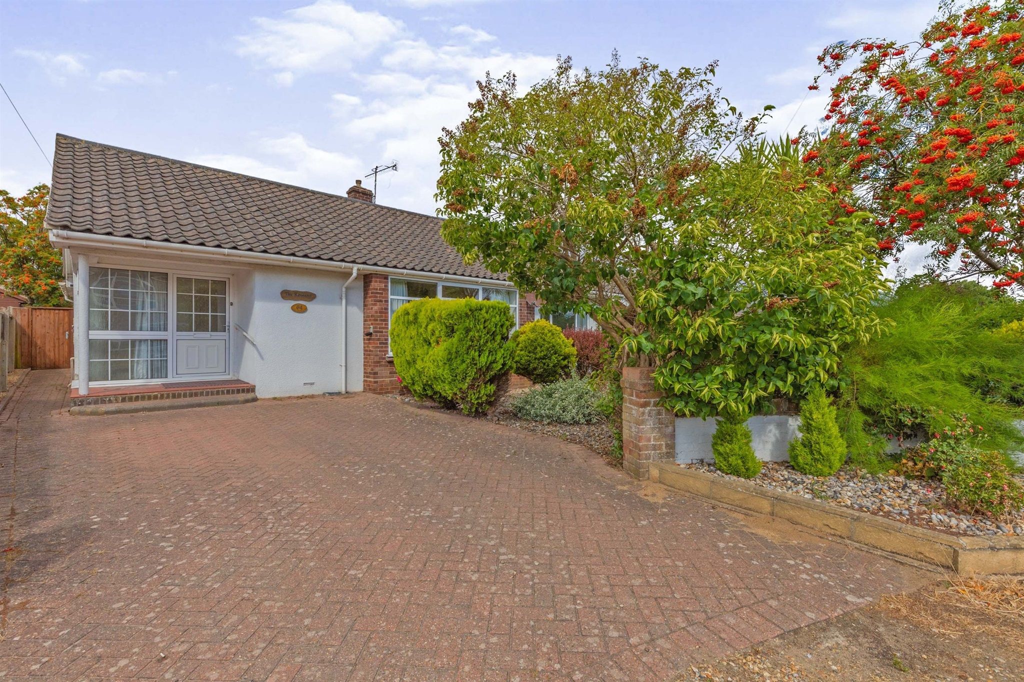 2 bed detached bungalow for sale in Norwich Road, Cromer NR27 Zoopla