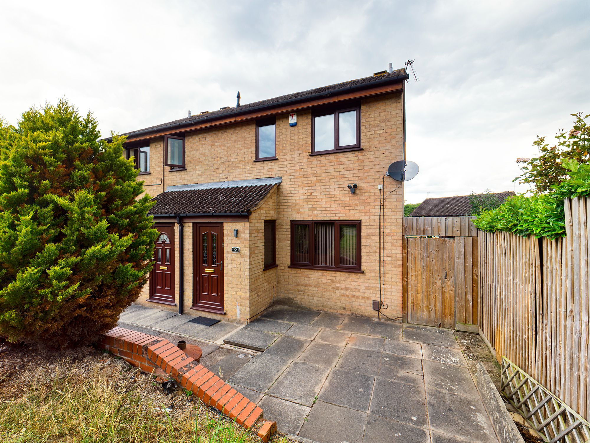 3 bed terraced house for sale in Blackthorn Drive, Leicester LE4 Zoopla