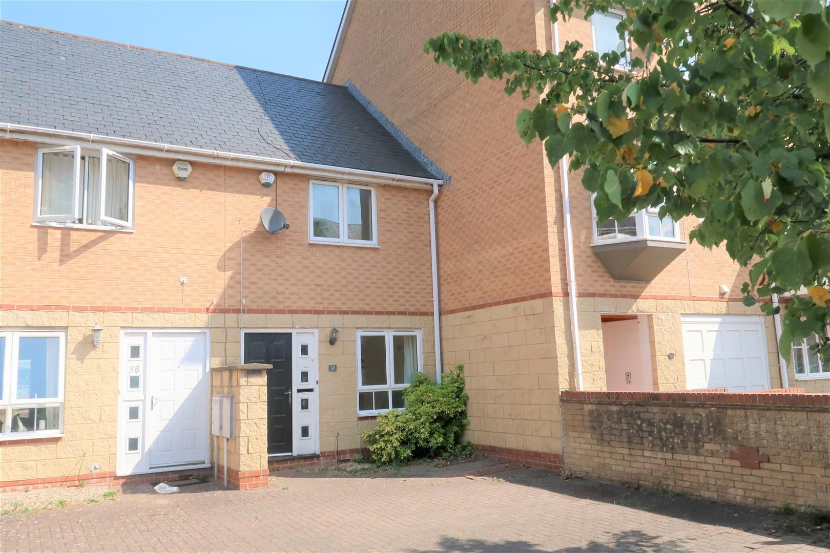 2 bed terraced house for sale in Anchor Road, Penarth CF64 Zoopla