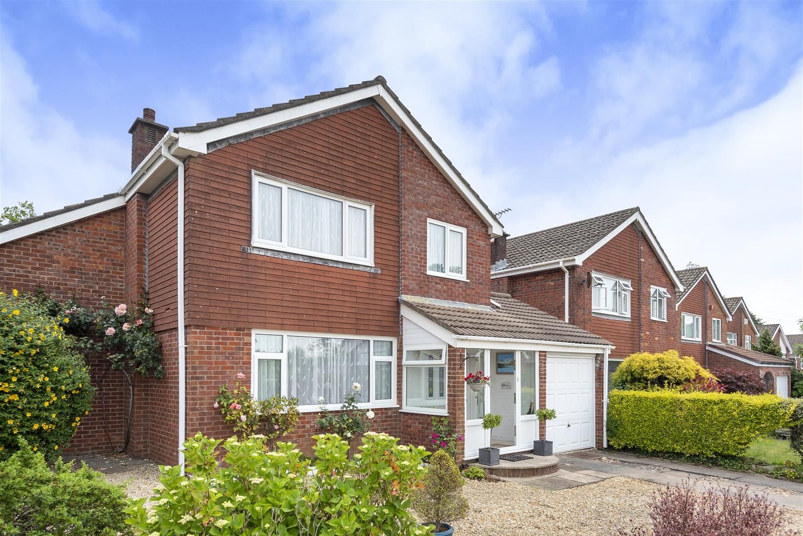 4 bed detached house for sale in Usk Place, Parc Gwernfadog, Morriston