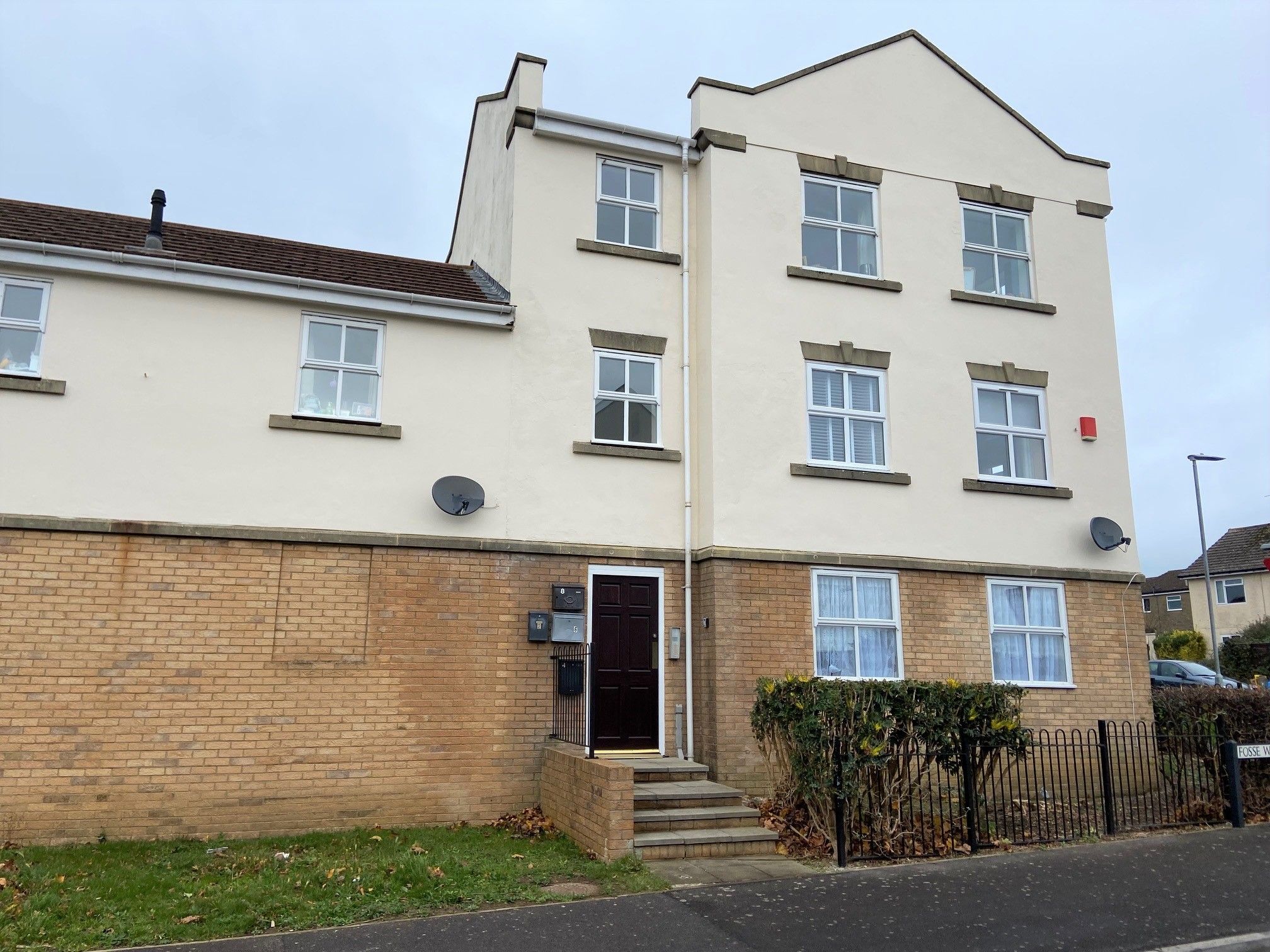 2 bed flat to rent in Fosse Way, Yeovil BA21 Zoopla