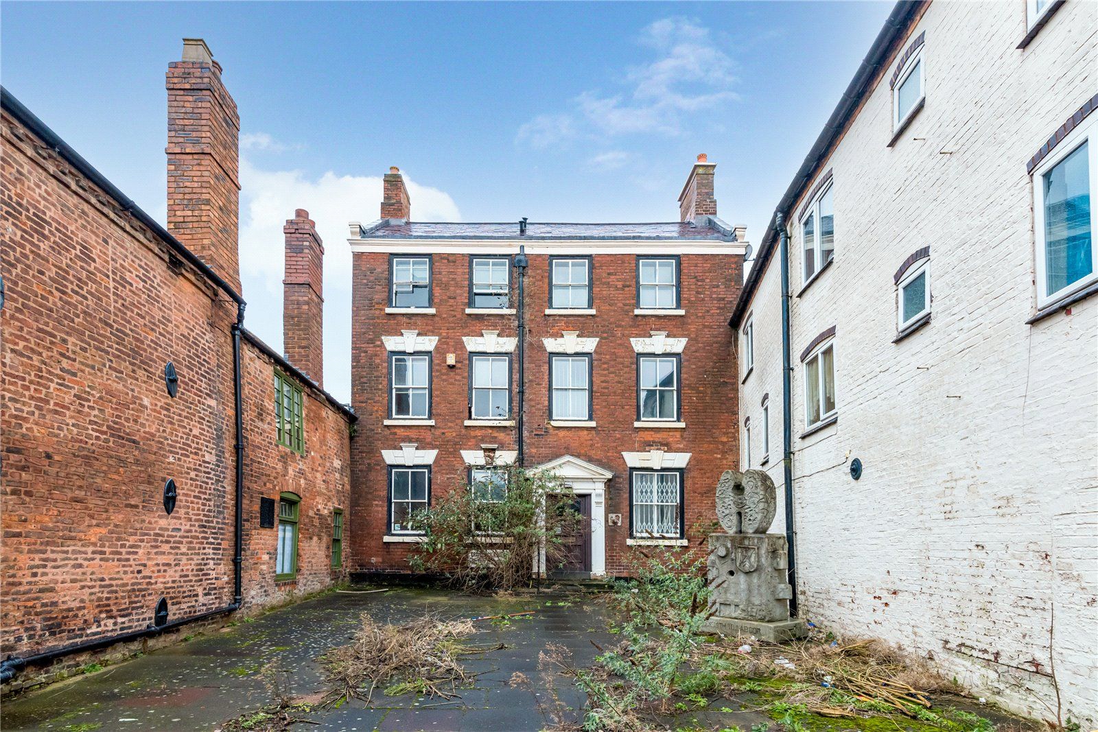 8 bed terraced house for sale in Market Place, Upper Lichfield Street, Willenhall, West Midlands