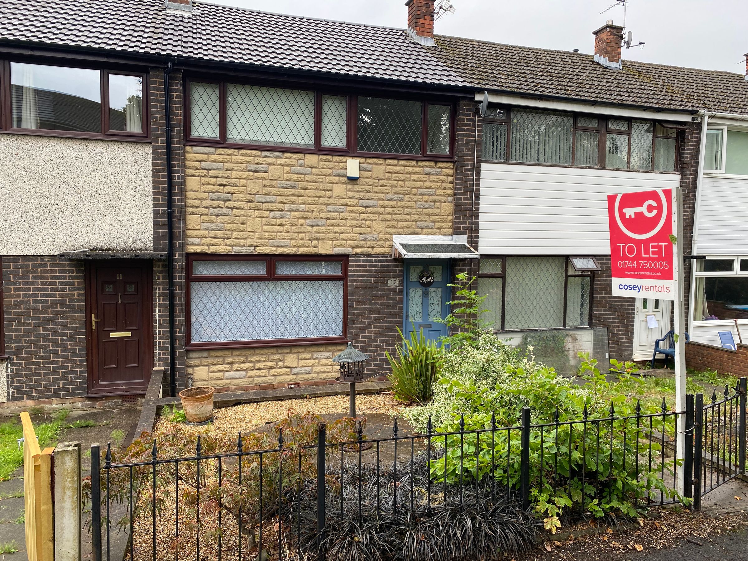 3 bed terraced house to rent in Colne Road, Burtonwood, Warrington WA5